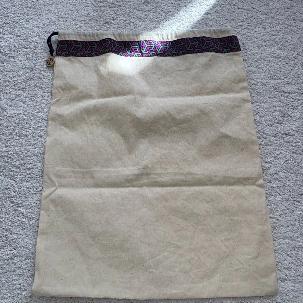 Tory Burch Drawstring Linen Dust Bag